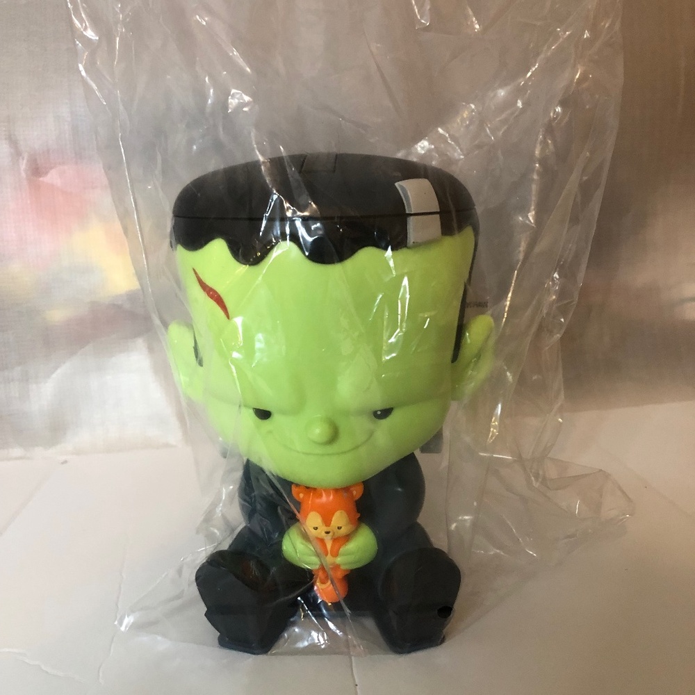 Frankenstein Universal Studios Collectors 2025 Drink Cup with Straw Brand New